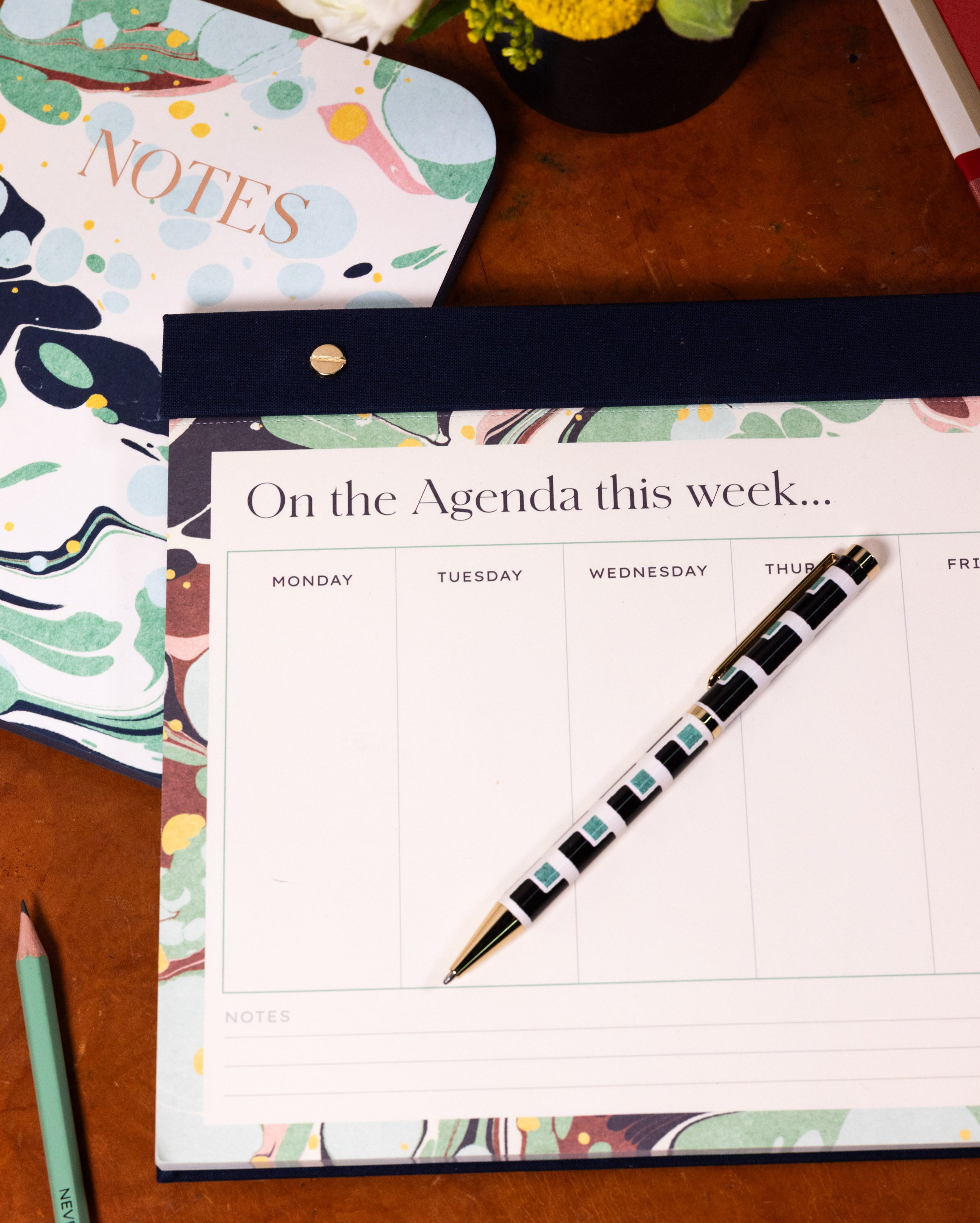 Omega Weekly Desktop Planner