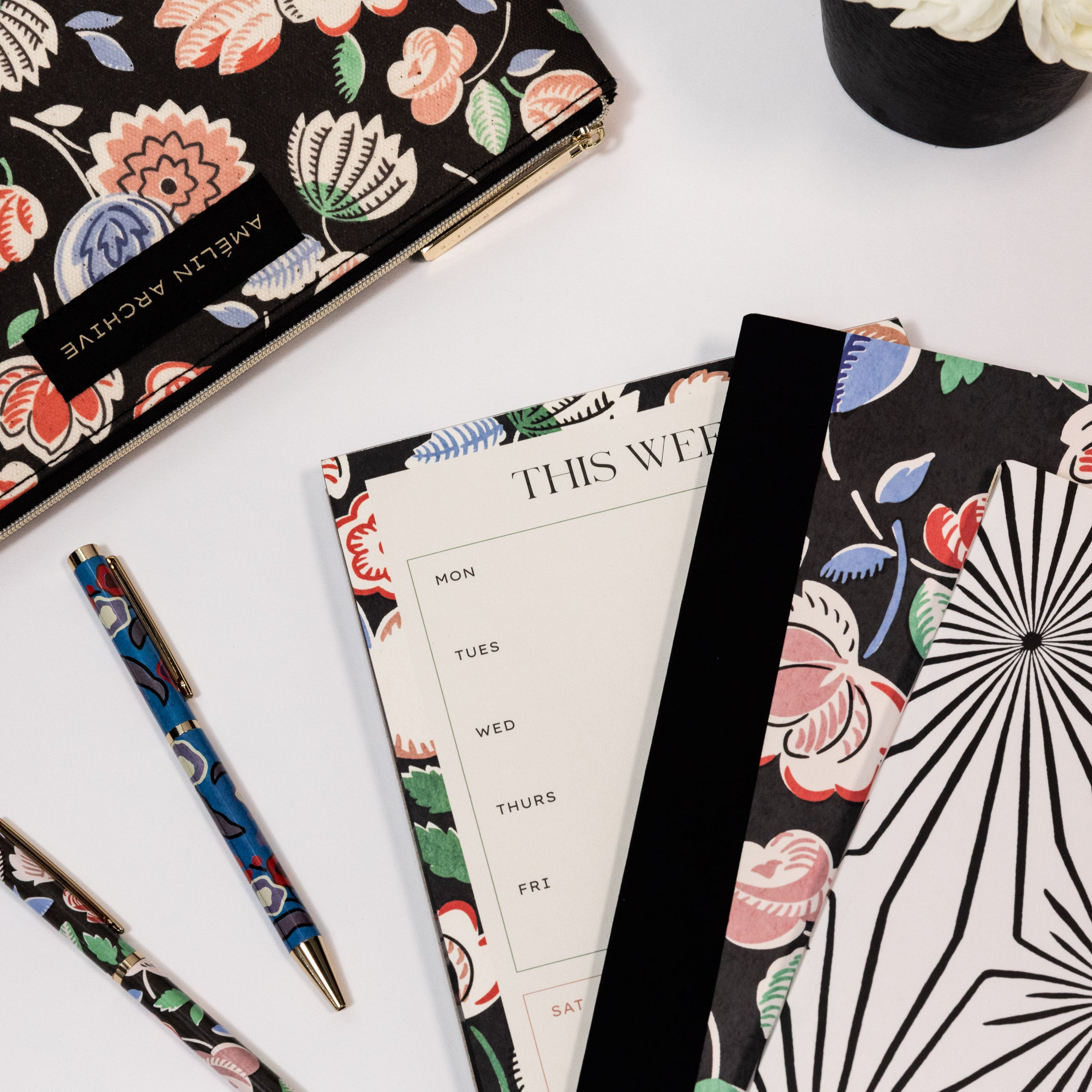 Sonia Desktop Weekly Planner